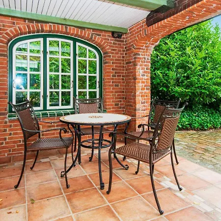 Tatil Evi 7 Person In Krus